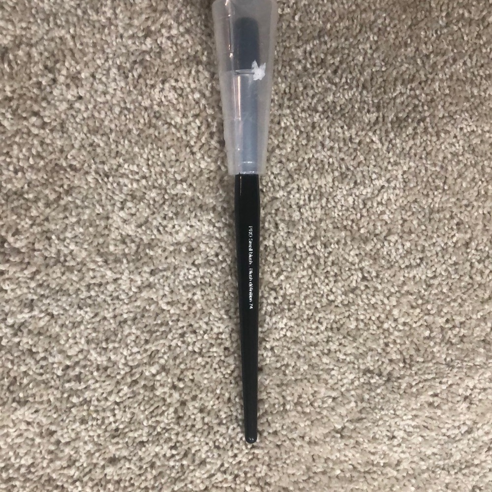 Sephora pro small blush brush